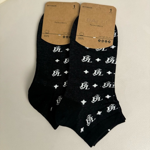 NWT 2 pack Men’s Cotton Ankle Socks with letter prints - Picture 3 of 6